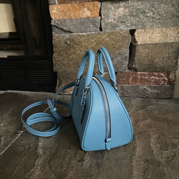 NWT COACH Sydney Satchel - Picture 5 of 14